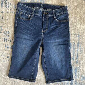 St. John’s Bay ladies Bermudas